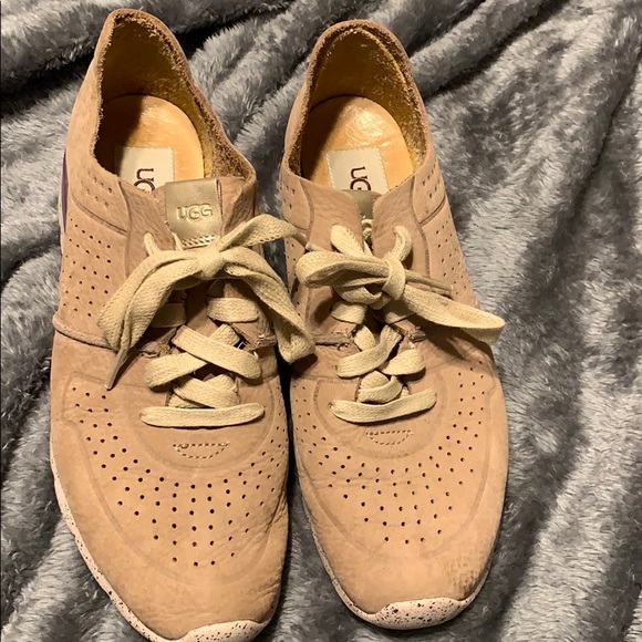 ugg treadlite sneakers